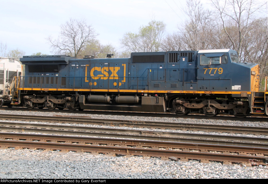 CSX D8-40CW #7779